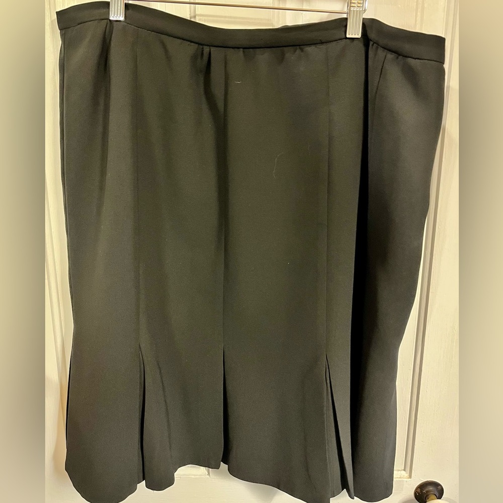 Kasper Black Mermaid Pleated Ruffle Hem Fit & Flare Skirt Size 20W